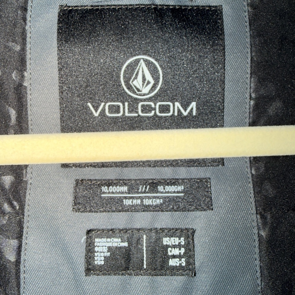 Volcom Lavender and Gray Snow Jacket - Picture 2 of 7
